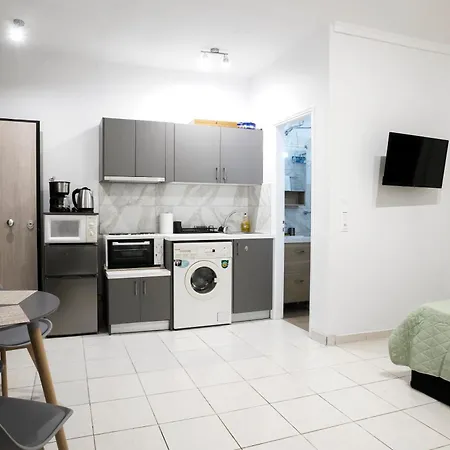 Megaro Moussikis Semi-basement Flat For 2 Persons Apartment