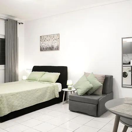 Apartment Megaro Moussikis Semi-basement Flat For 2 Persons *